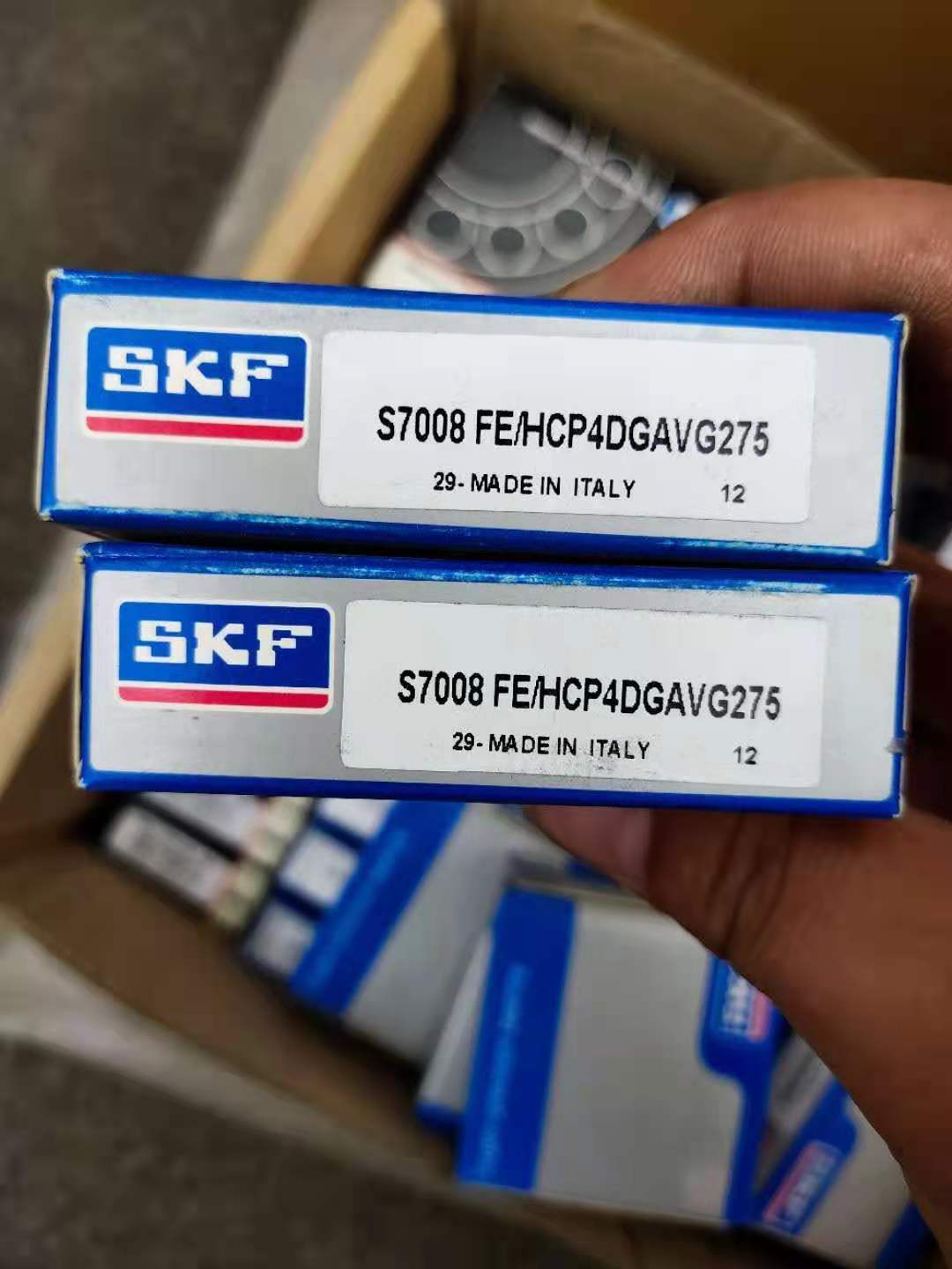 為(wéi)大家介紹一(yī)些軸承保養(yǎng)的注意事項(xiàng)